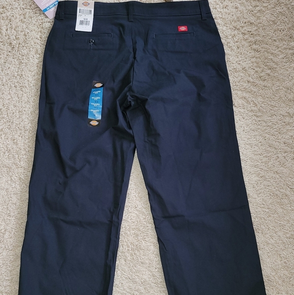 NWT Dickies for Women Stretch Work Navy Blue Pants RELAXED FIT 18R New - Picture 2 of 6